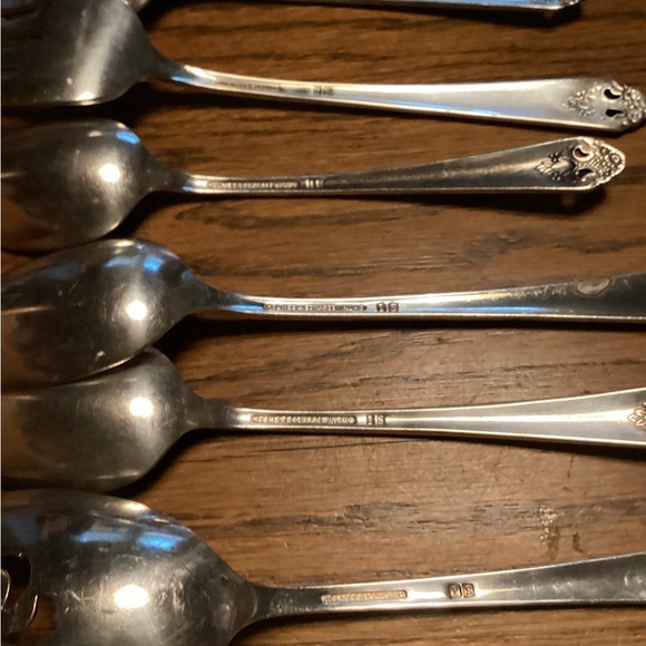 Serving pieces - Picture 11 of 11